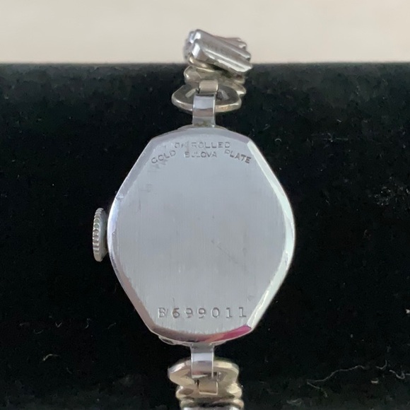 Bulova Watch 10K Gold La Petite Vintage Women Art Deco 1940s For Repair Or Parts main image 14